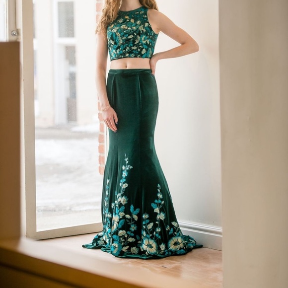 Mon Cheri 'Ellie Wilde' Floral Velvet Two-Piece Gown - Picture 1 of 10